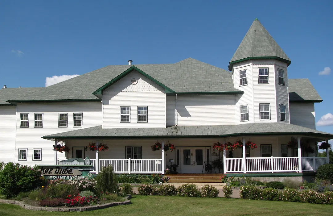 Chez Dube Country Inn-1