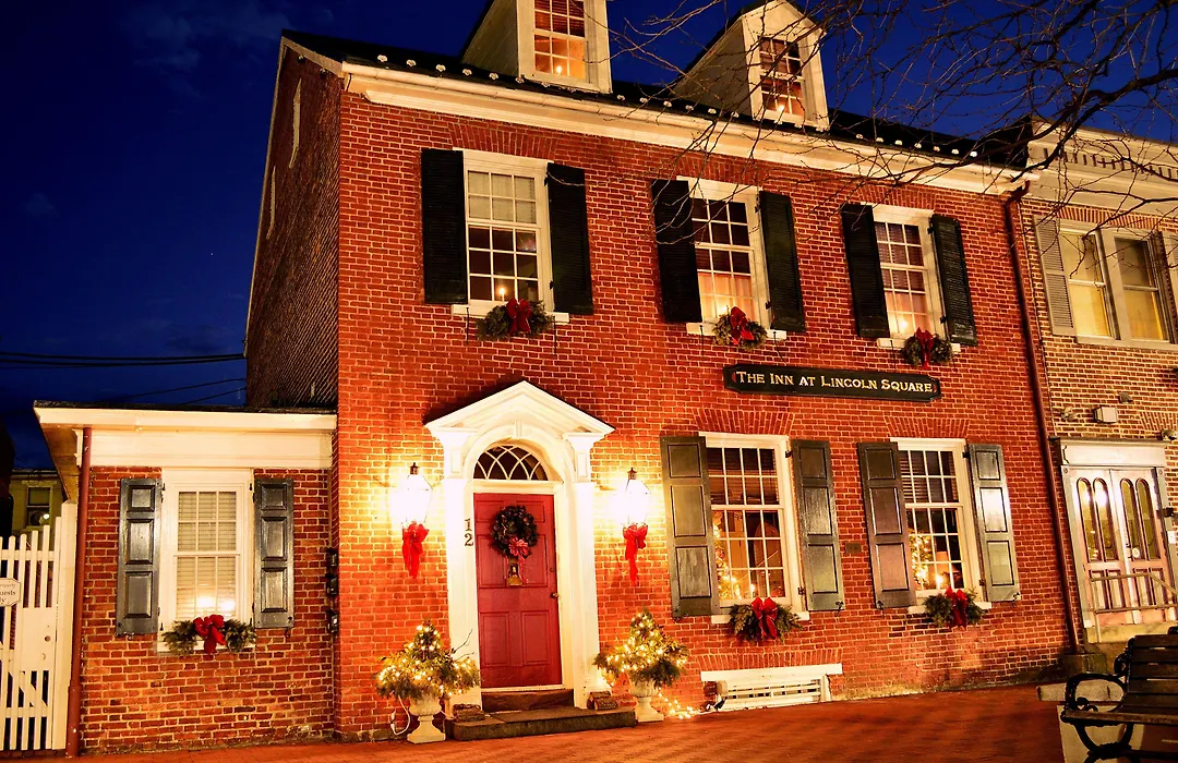 The Inn At Lincoln Square-1