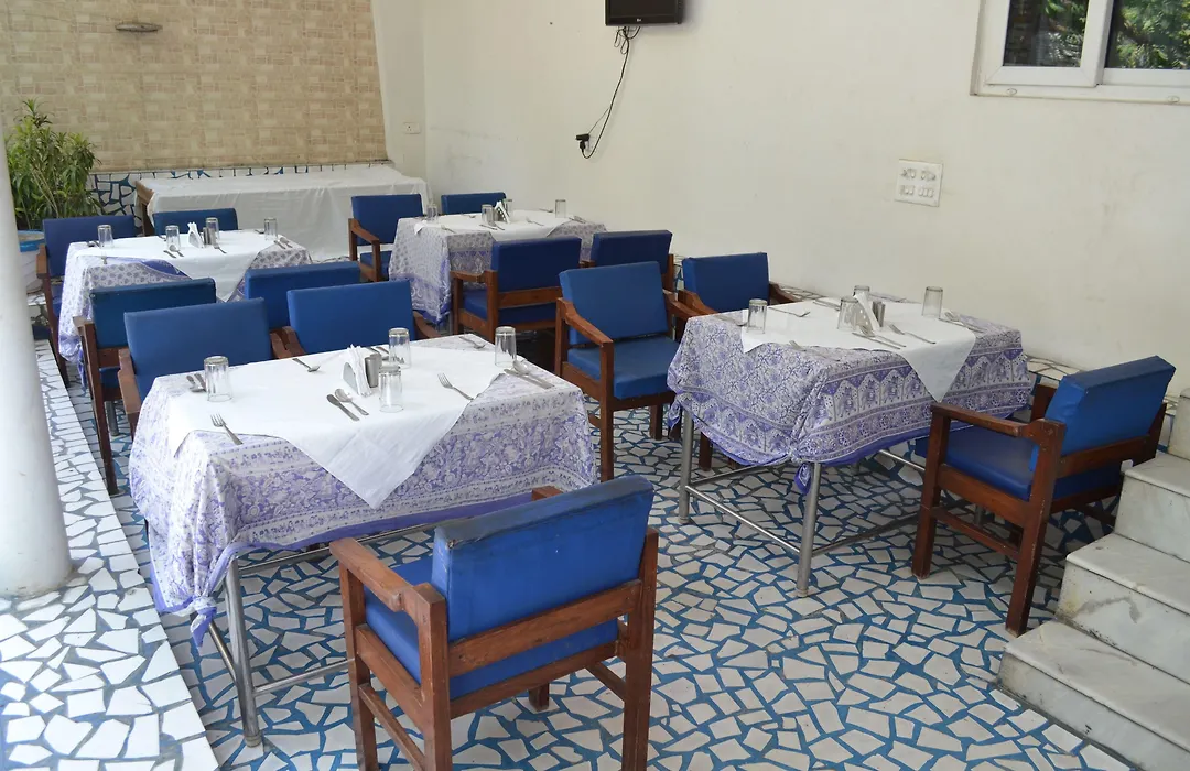 Maya Hotel & Restaurant-1