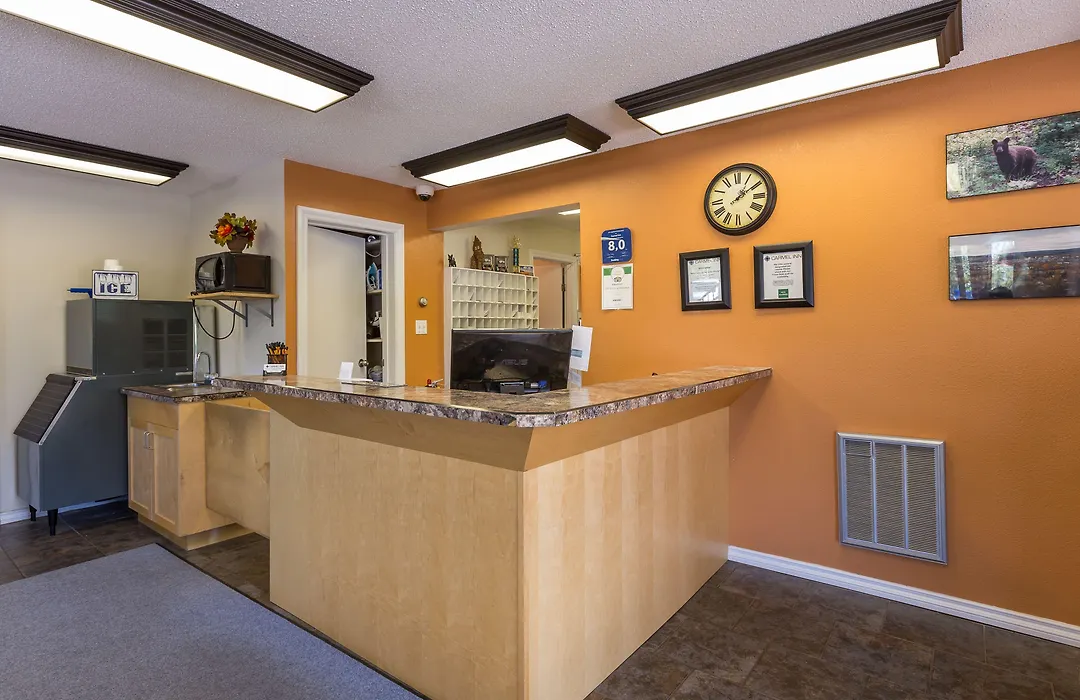 Carmel Inn-1