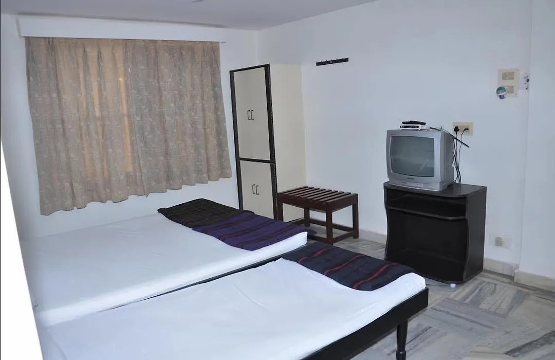 Hotel Maya Deluxe-1