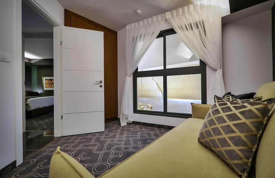 21St Floor Hotel-1