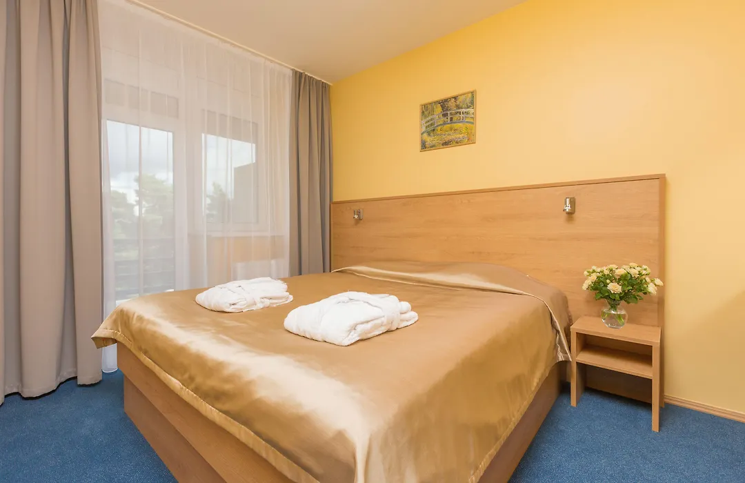 Daina Jurmala Beach Hotel-1