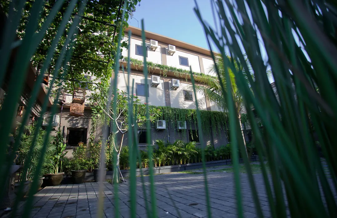 Gana Inn Legian-1