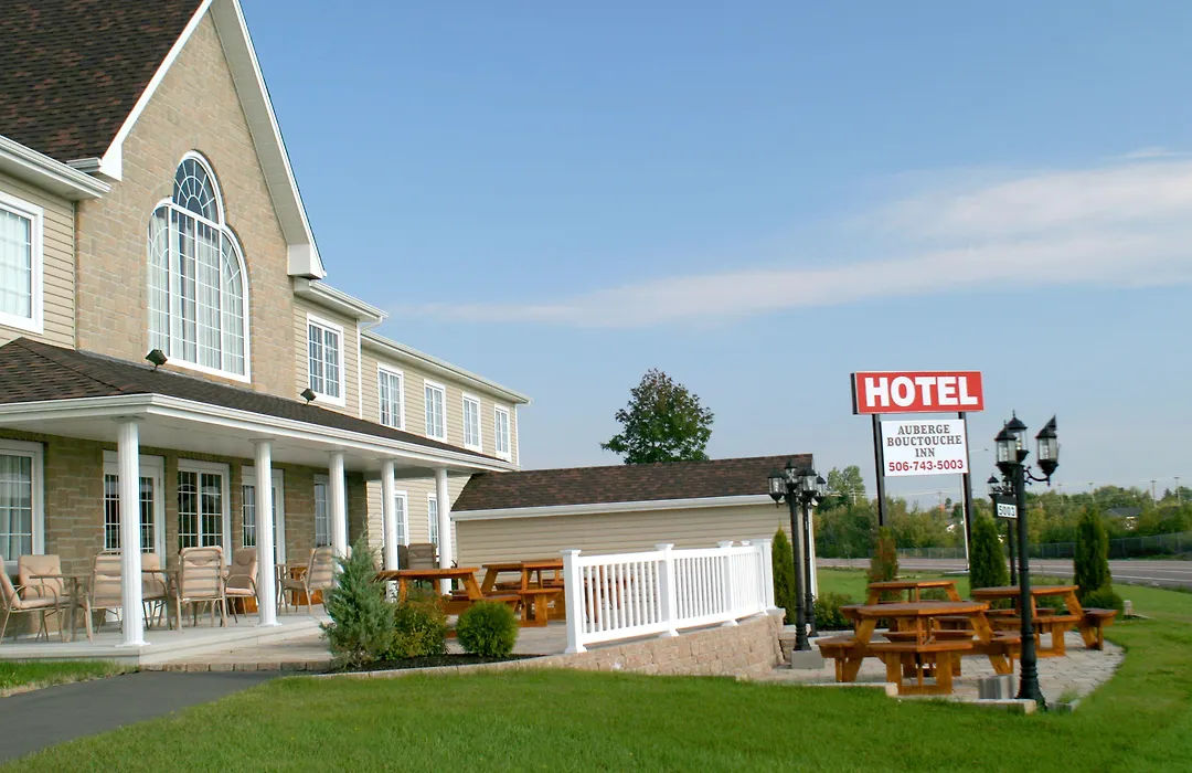 Auberge Bouctouche Inn & Suites-1