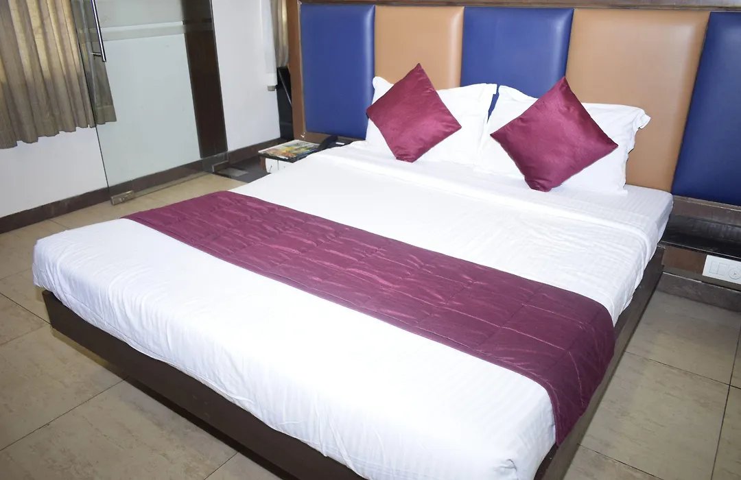 Hotel Tamizh Park-1