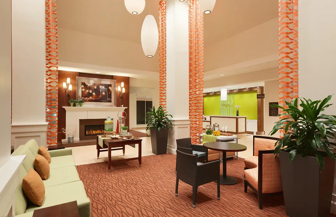 Hilton Garden Inn Boston Logan Airport-1