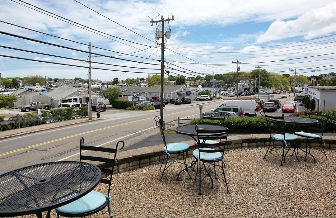 Cape Cod Harbor House Inn-1