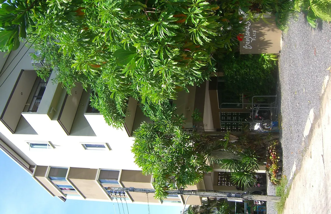 Benjamas Place Hotel-1