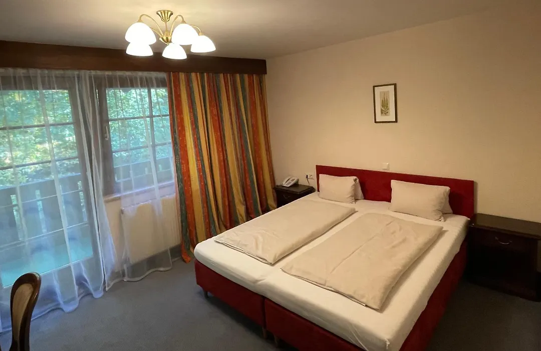 Hotel Batzenhaeusl-1