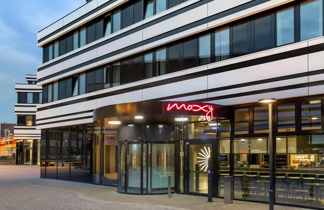 Moxy Hamburg - Finkenwerder-1
