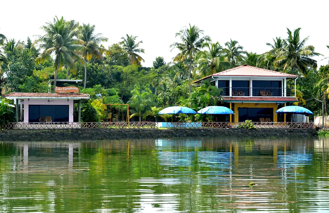 Lake Symphony Resort-1