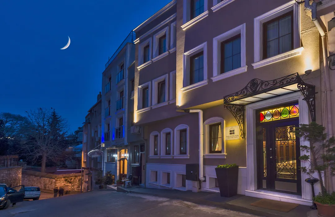 Four Doors Hotel-1