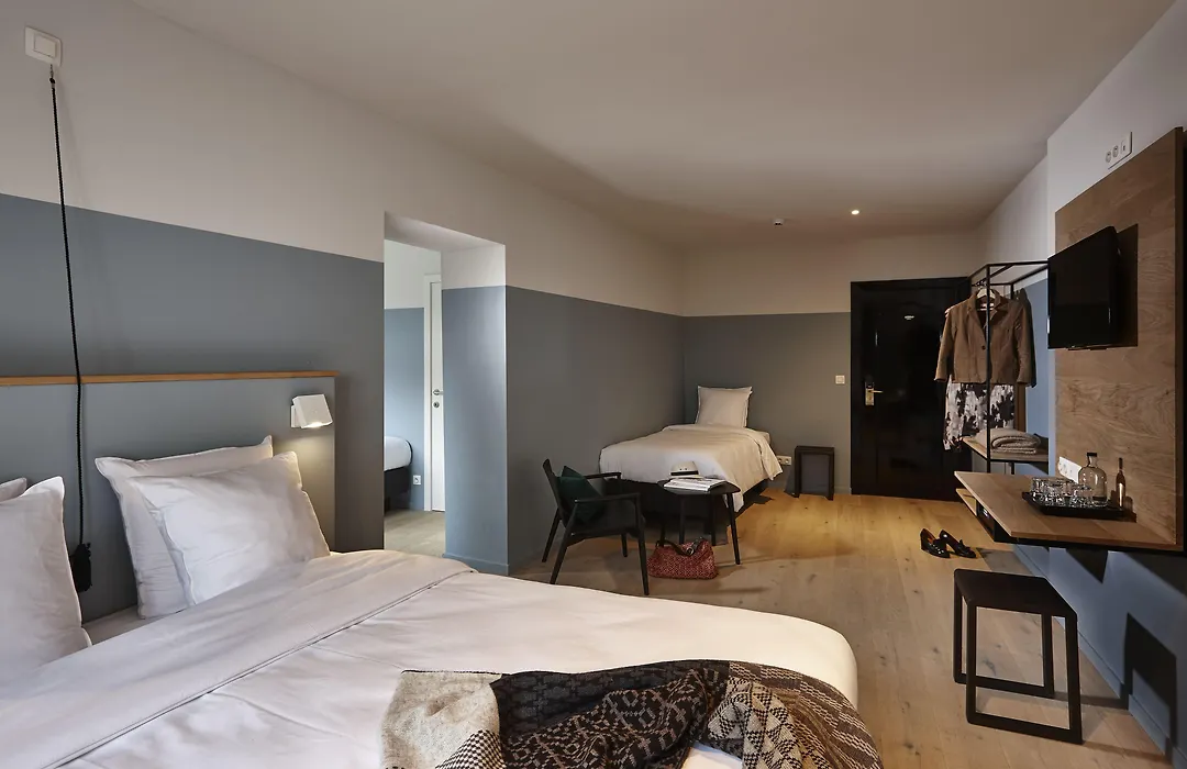 Hotel Monsieur Ernest-1