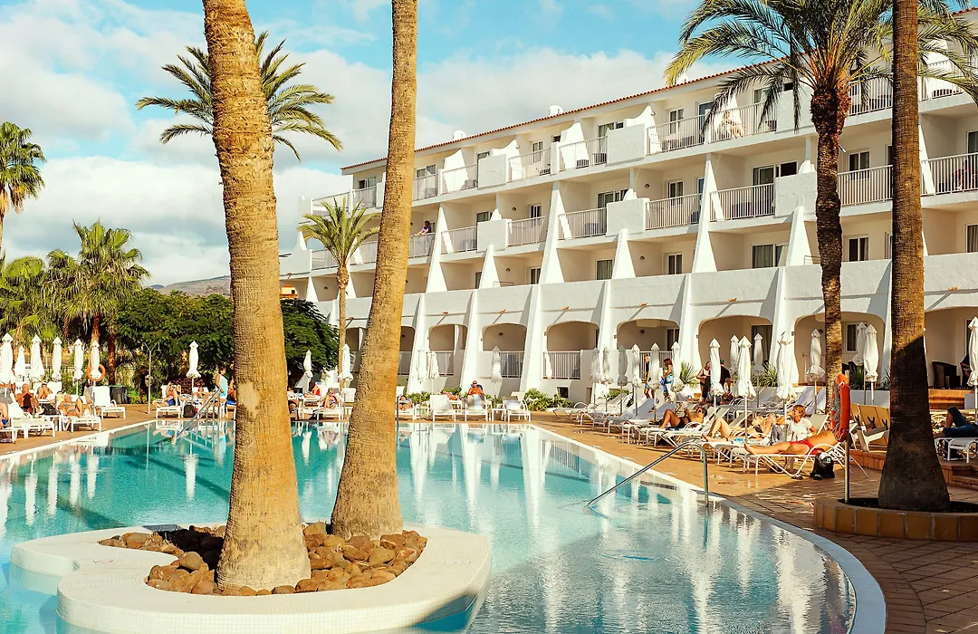 Sunprime Atlantic View Suite & Spa-1