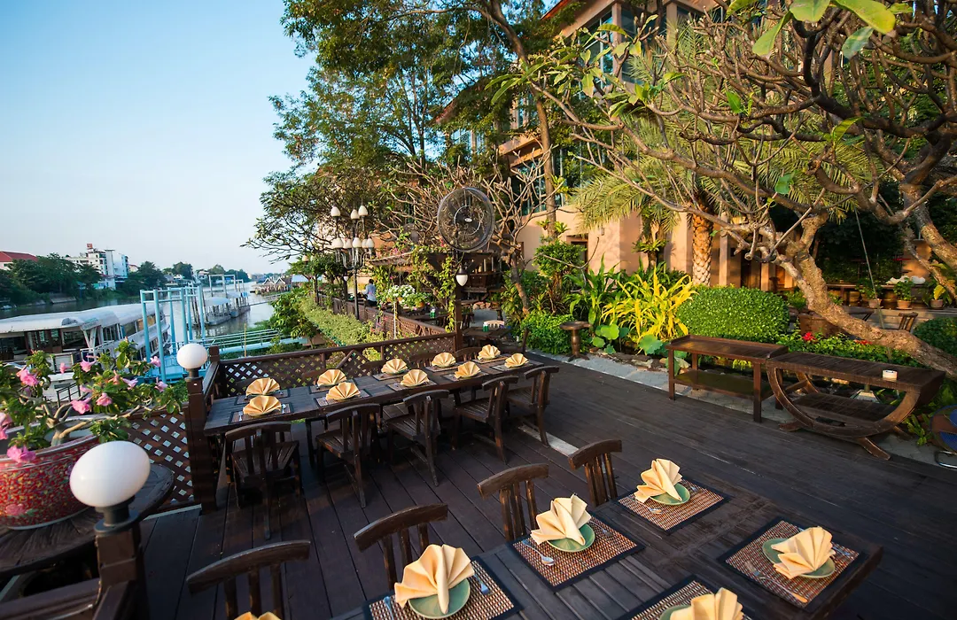โรงแรมกรุงศรีริเวอร์-1