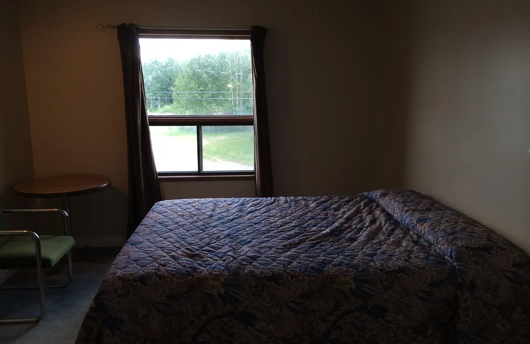 Pickle Lake Hotel-1