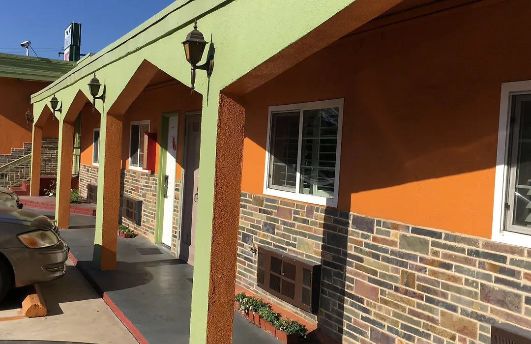 Eagle Inn Motel-1