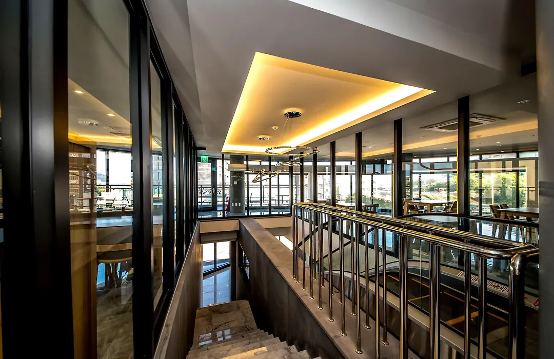 Bk Hotel Jeju-1
