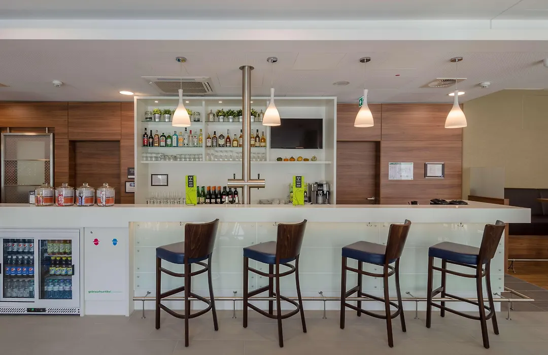 Hampton By Hilton Frankfurt City Centre-1