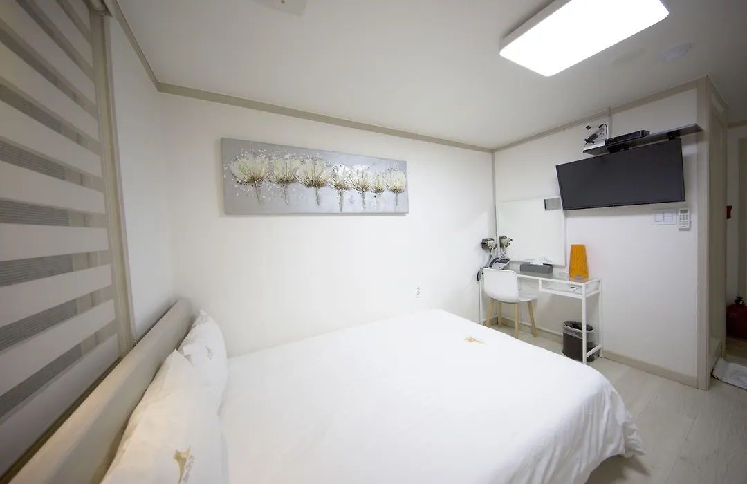 Inn The City Business Hotel-1