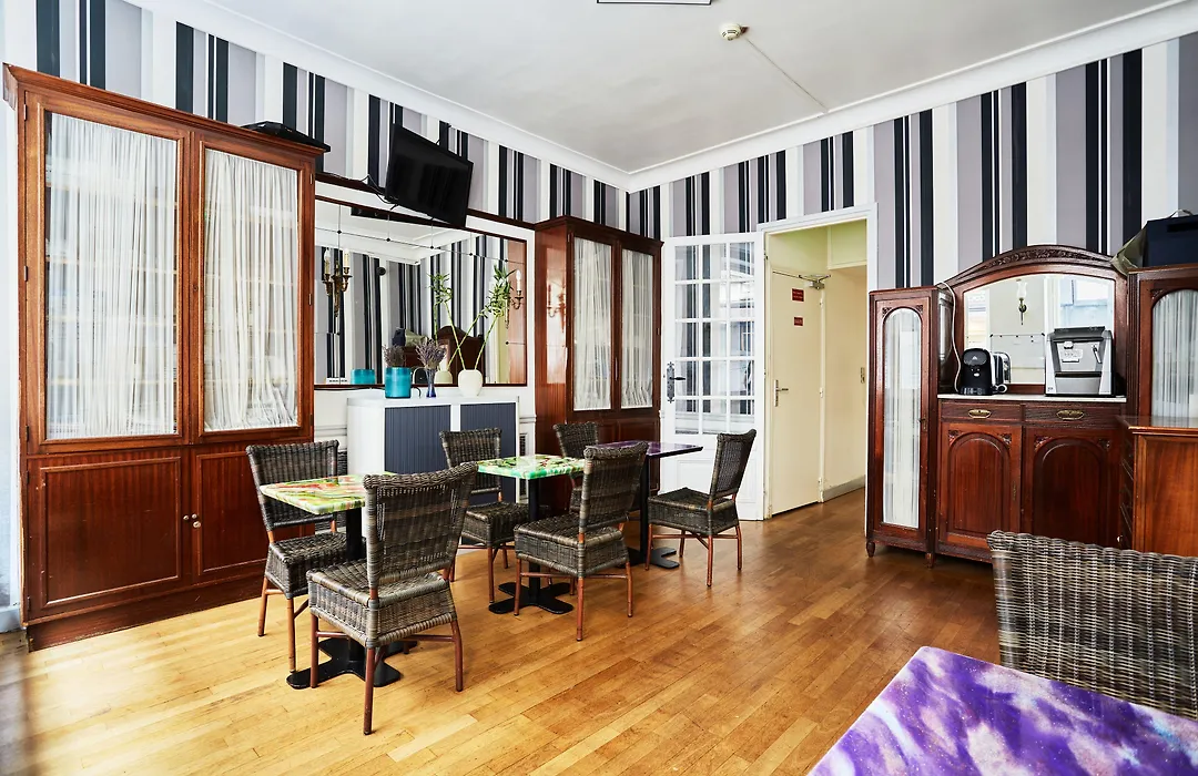 Hotel Tiquetonne-1