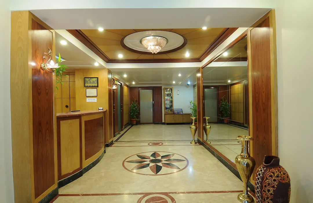 Hotel Crystal-1
