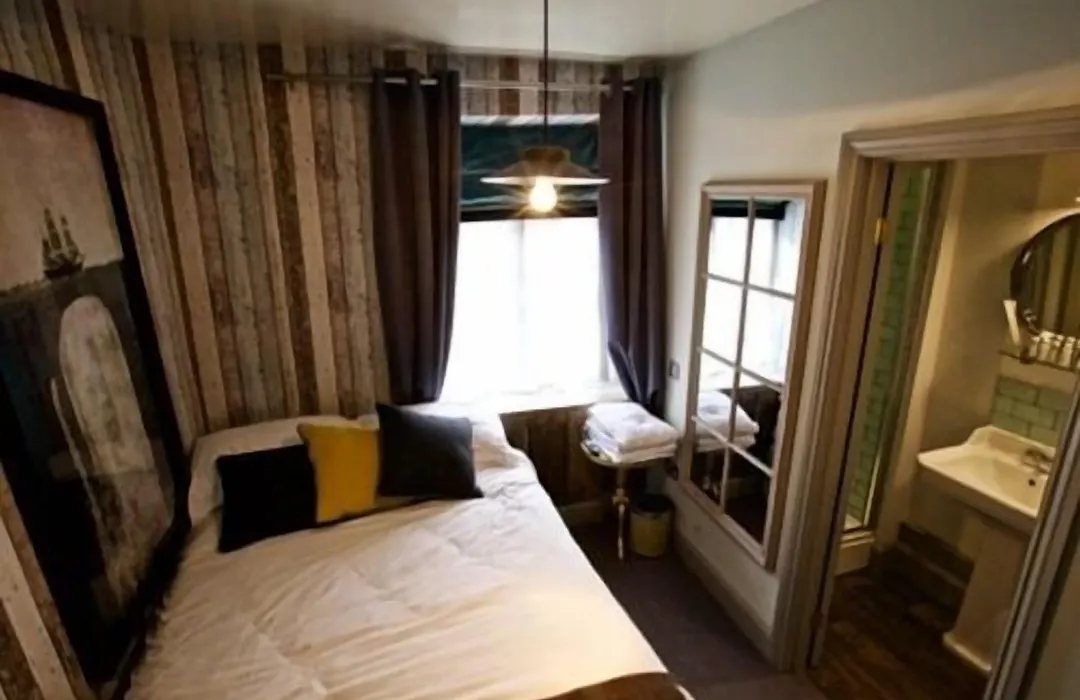 The Woodstock Arms-1