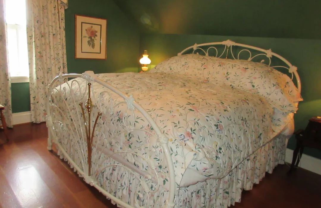 Princess And The Pea Hotel-1