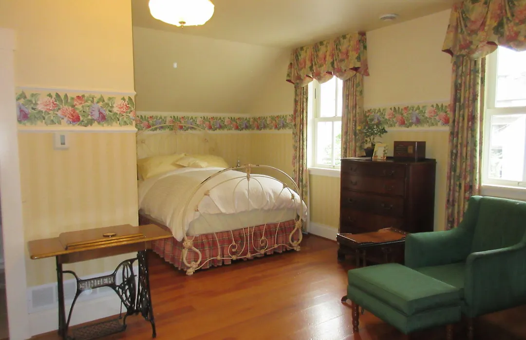 Princess And The Pea Hotel-1