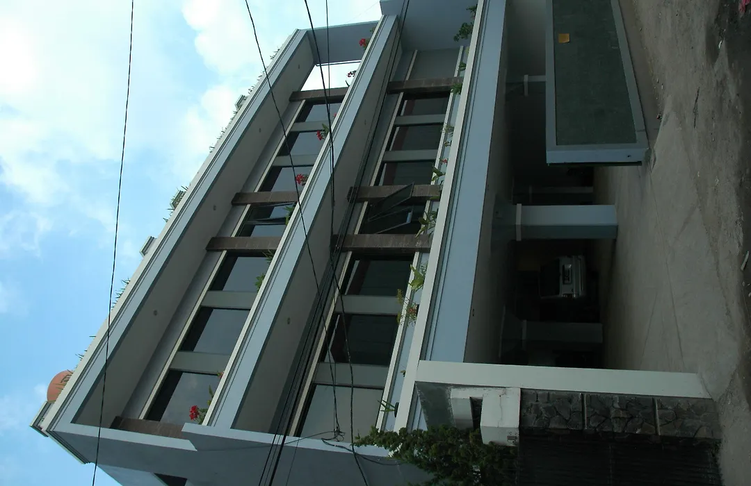 Hotel Unik-1