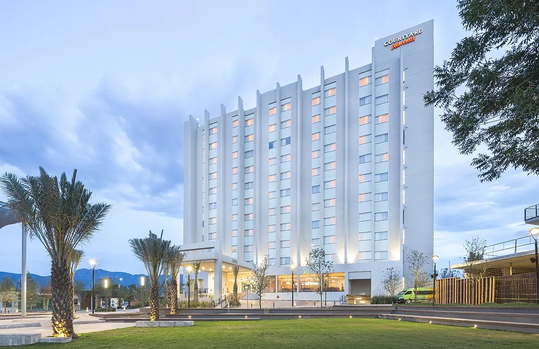 Courtyard By Marriott Saltillo-1