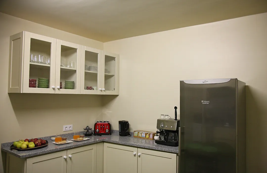 29 Madeira Hostel-1