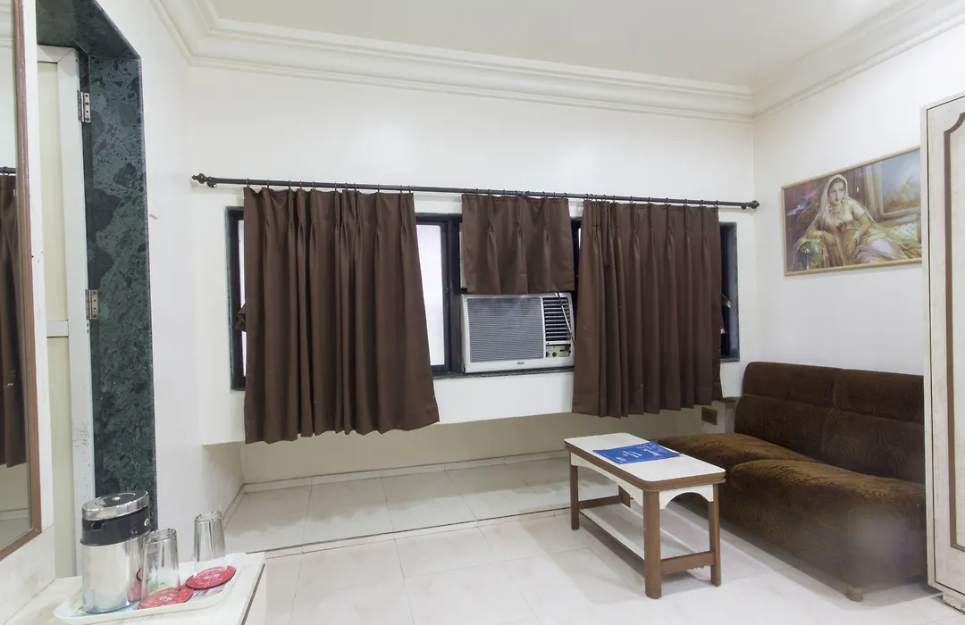 Oyo 935 Hotel Palkhee-1
