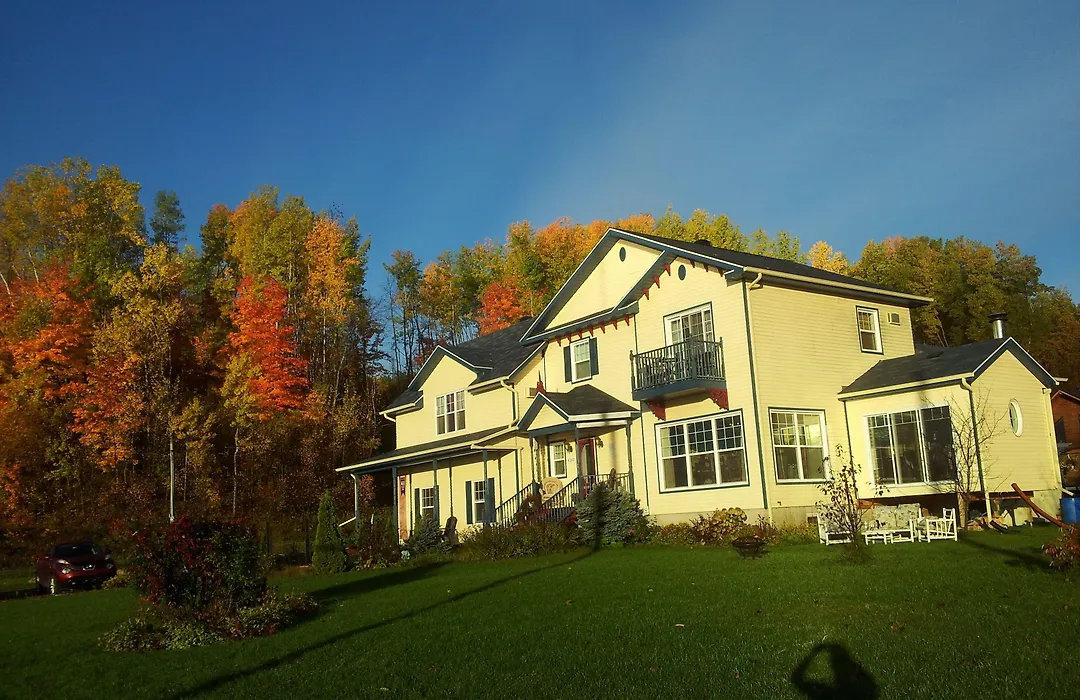 Domaine De La Baie, Les Suites-1