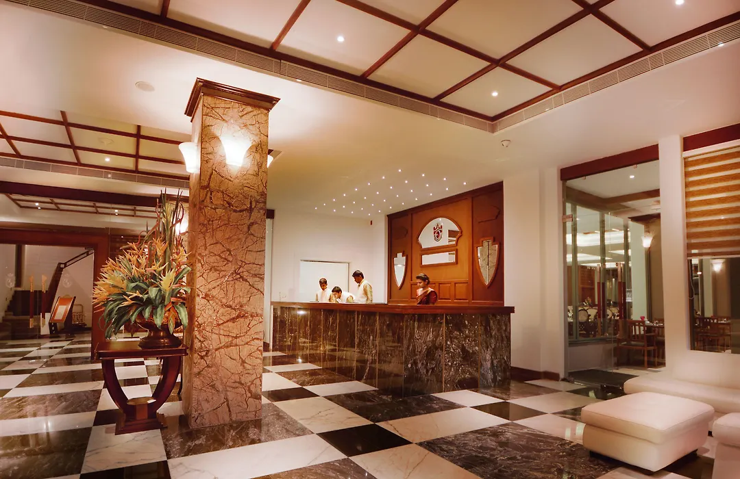 Earl'S Regent Hotel-1