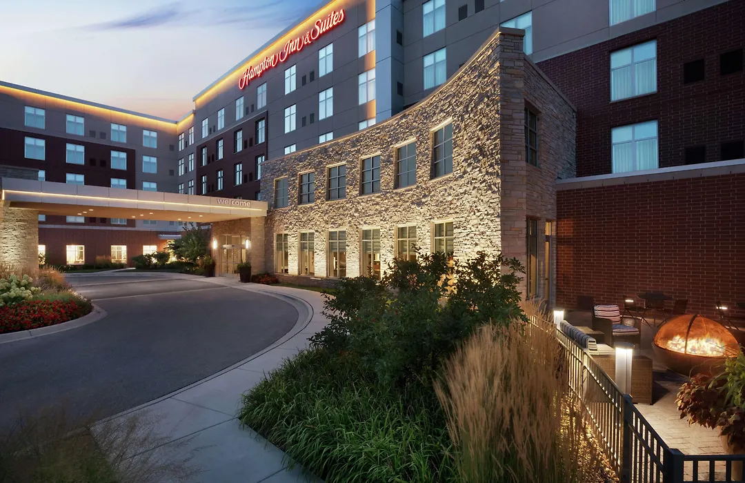 Hampton Inn & Suites Rosemont Chicago O'Hare-1