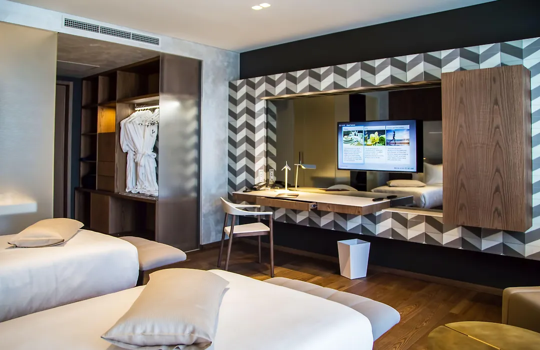 Maritim Hotel Plaza Tirana-1