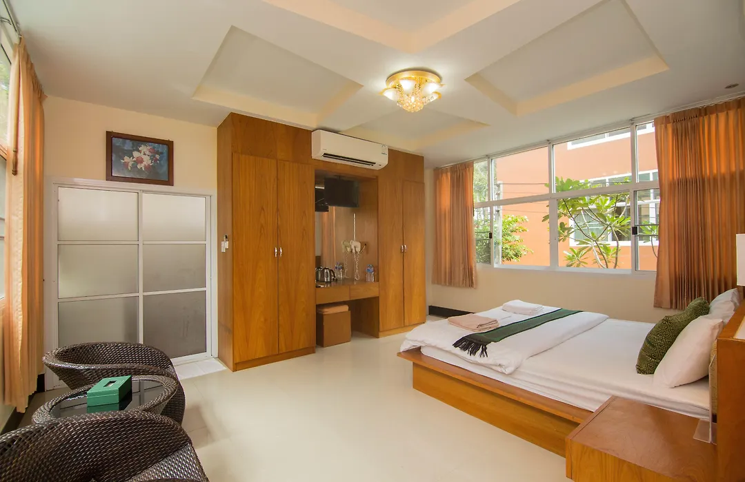 Mountain Resort Koh Lipe-1