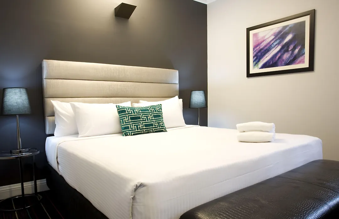 Hotel Challis Potts Point-1
