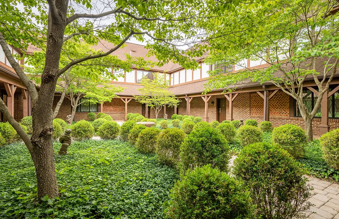 The English Inn Of Charlottesville-1