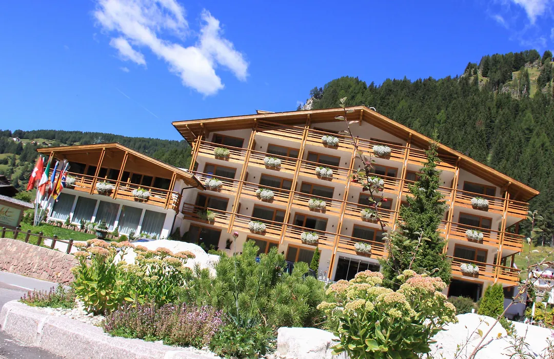 Arthotel Anterleghes - Gardenahotels-1