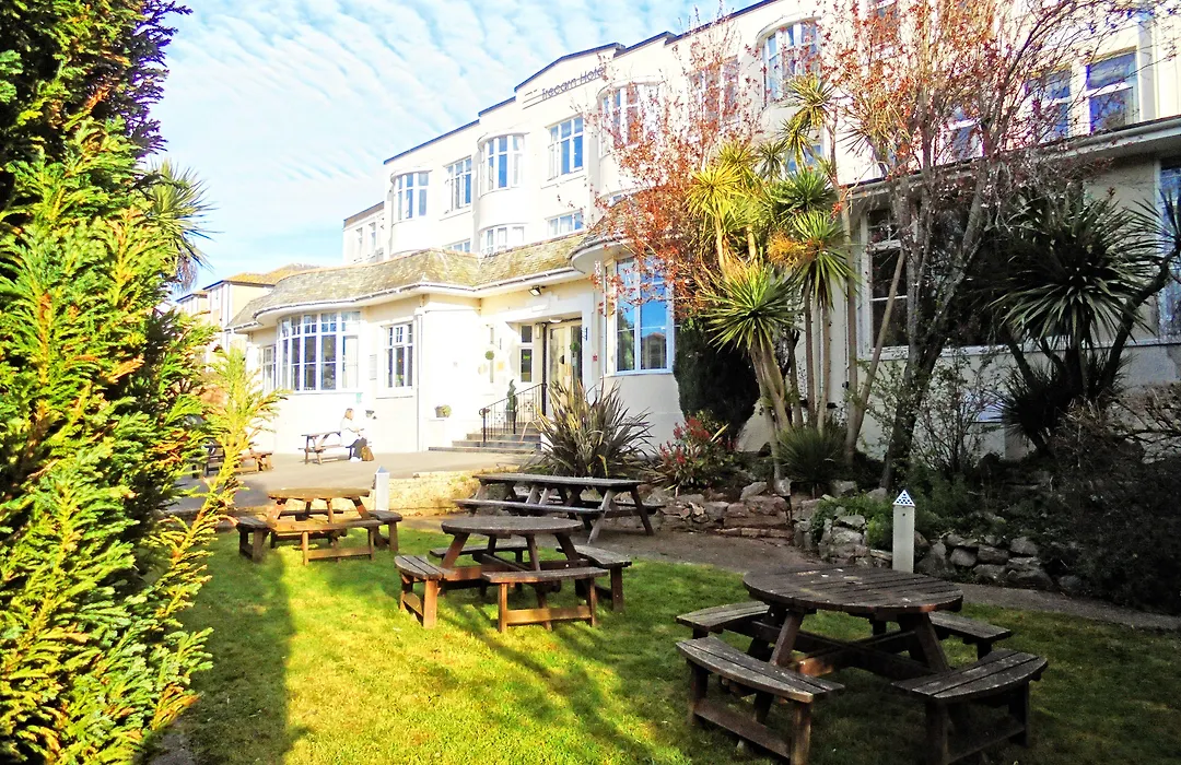Trecarn Hotel-1