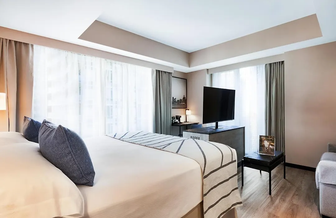 Riu Plaza Toronto-1