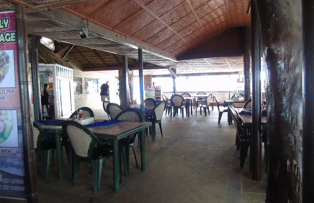 Blue Rock Resort And Dive Centre-1