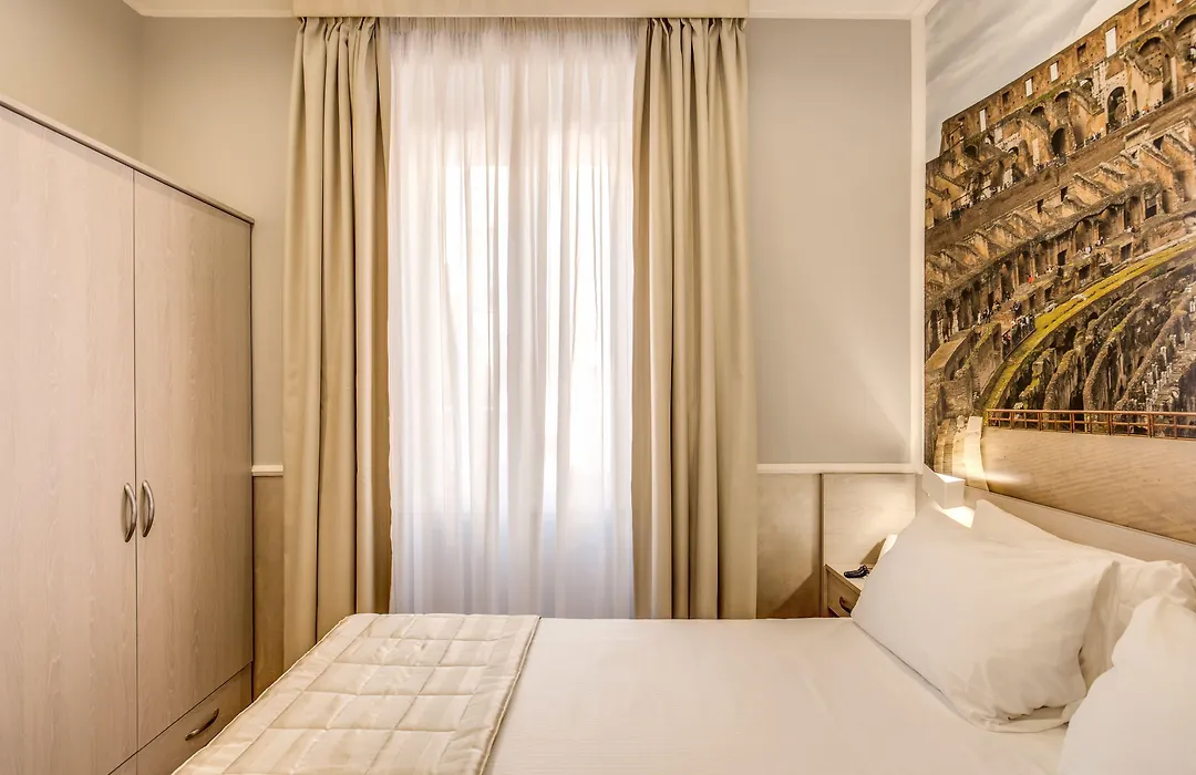 Top Floor Colosseo Guesthouse-1
