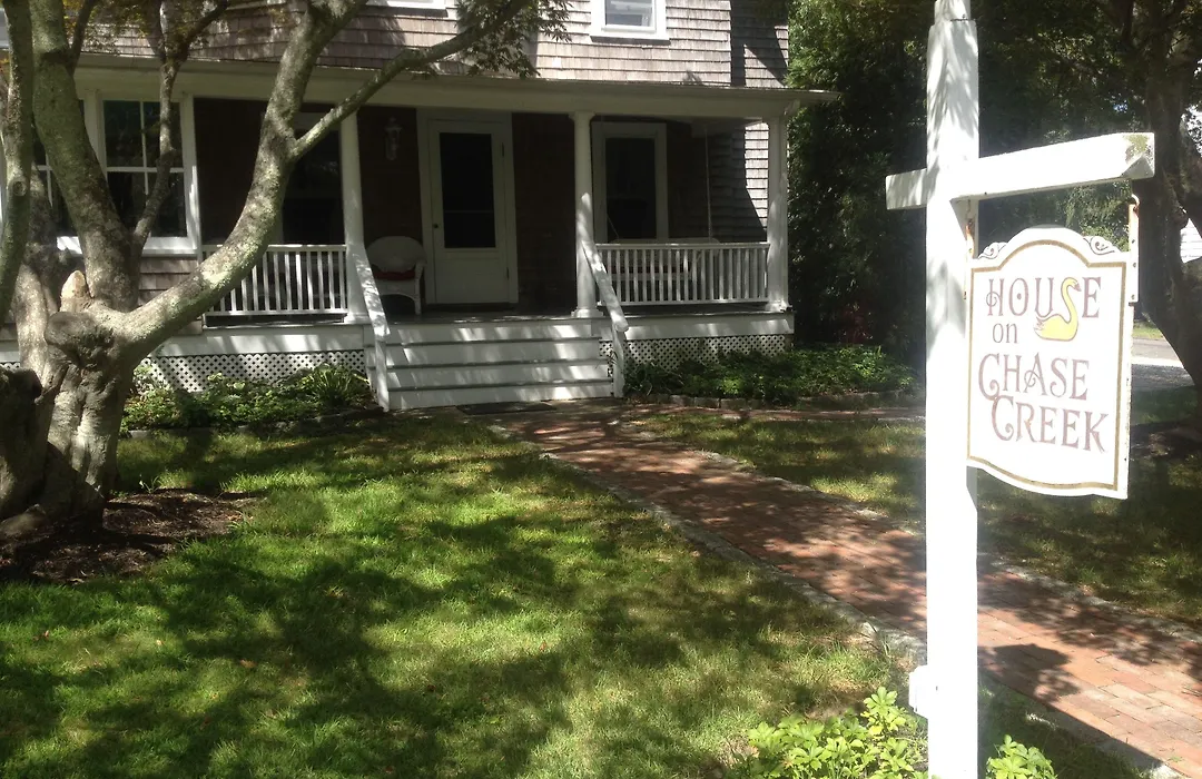 House On Chase Creek-1