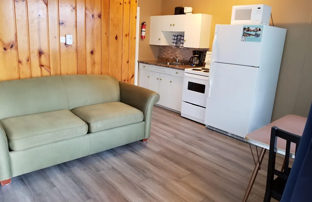 Lakeview Motel-1