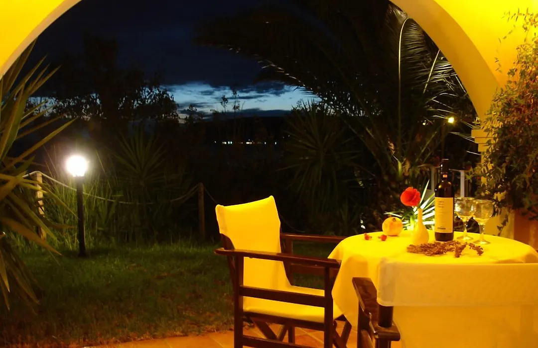 Mounda Beach Hotel-1