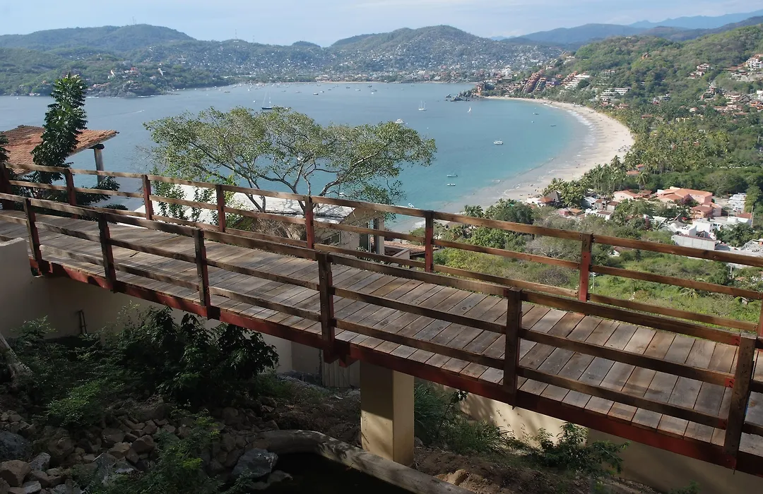 La Escollera Suites Adults Only-1